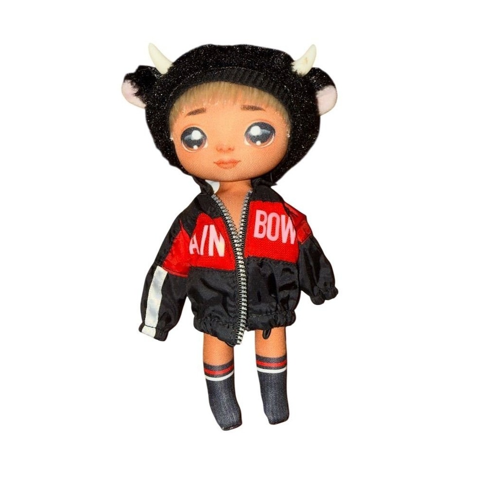 Na Na Na Surprise Series 4‎ Tommy Toro Fashion Doll with Outfit & Accessories
